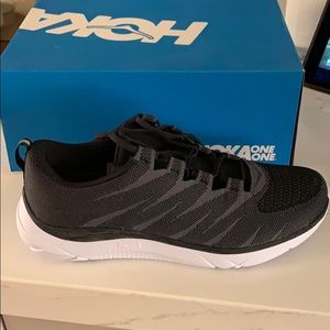 *Brand new* never worn, men’s Hoka Hupana Knit